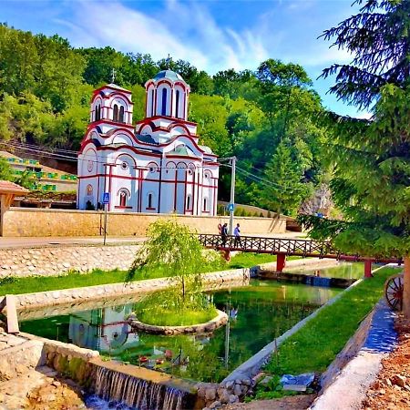 Apartman Studio Milojkovic Ґолубац Екстер'єр фото
