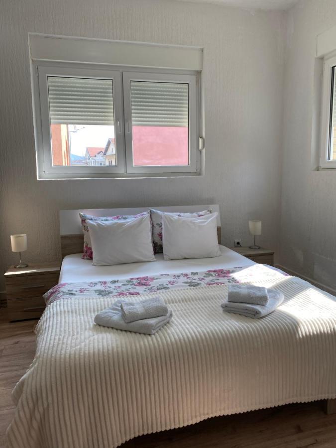 Apartman Studio Milojkovic Ґолубац Екстер'єр фото
